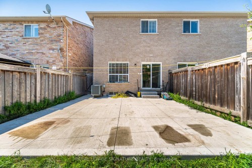 443 Comiskey Crescent, Mississauga, ON 