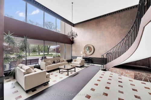 907-301 Frances Avenue, Hamilton, ON - Outdoor With Exterior