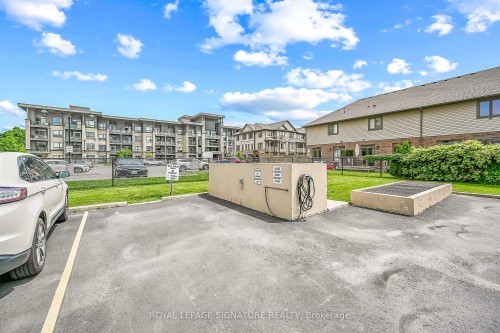 907-301 Frances Avenue, Hamilton, ON - Outdoor