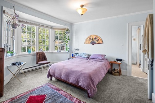 1043/1045 Belmont Ave, Victoria, BC - Indoor Photo Showing Bedroom