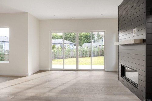 2295 Adela Pl, Sidney, BC 