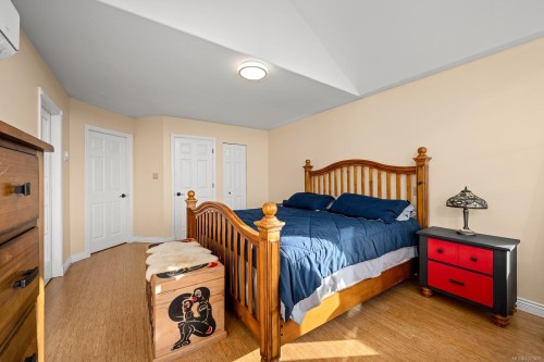 1418 Valley View Dr, Courtenay, BC 