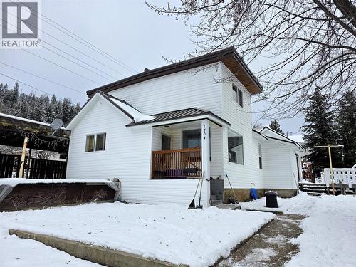 1704 Second Avenue  Rossland, BC V0G 1Y0