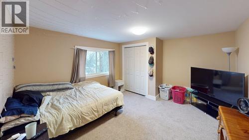 1704 Second Avenue, Rossland, BC - Indoor Photo Showing Bedroom