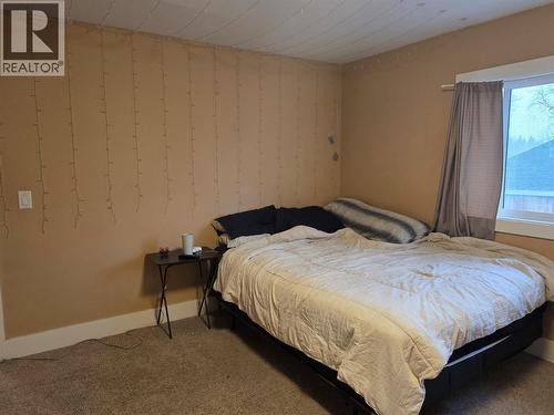 1704 Second Avenue, Rossland, BC - Indoor Photo Showing Bedroom
