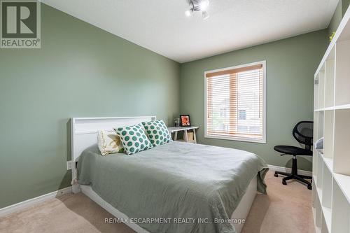 4670 Huffman Road, Burlington, ON - Indoor Photo Showing Bedroom