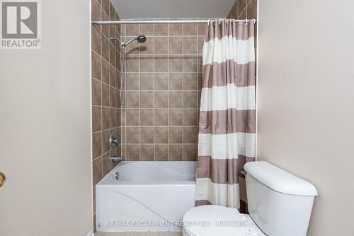 4670 Huffman Road, Burlington, ON - Indoor Photo Showing Bathroom