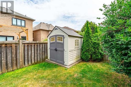 4670 Huffman Road, Burlington, ON - Outdoor