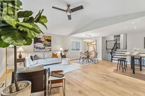 200 First St Louth Street, St. Catharines (Grapeview), ON - Indoor