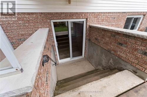 200 First St Louth Street, St. Catharines (Grapeview), ON - Outdoor With Exterior