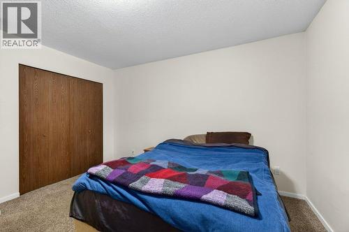 171 4 Street Se, Salmon Arm, BC - Indoor Photo Showing Bedroom