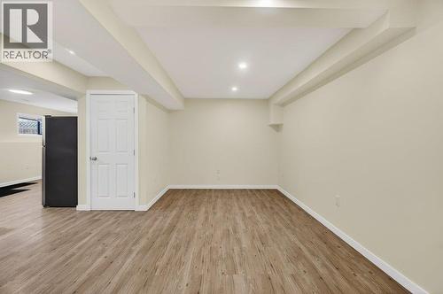 171 4 Street Se, Salmon Arm, BC - Indoor Photo Showing Other Room