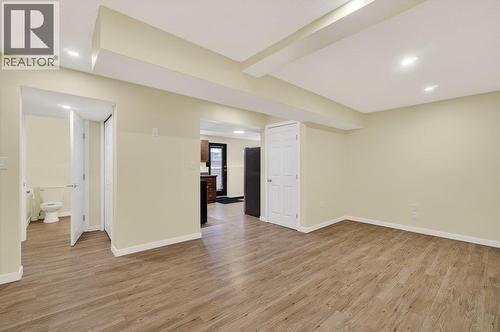 171 4 Street Se, Salmon Arm, BC - Indoor