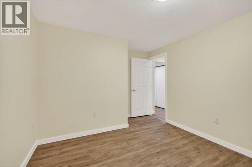 171 4 Street Se, Salmon Arm, BC - Indoor Photo Showing Other Room
