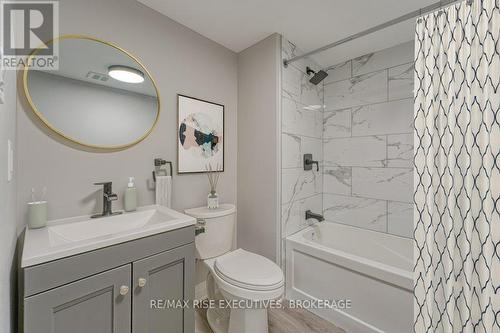 2 - 1344 Waverley Crescent, Kingston (South Of Taylor-Kidd Blvd), ON - Indoor Photo Showing Bathroom