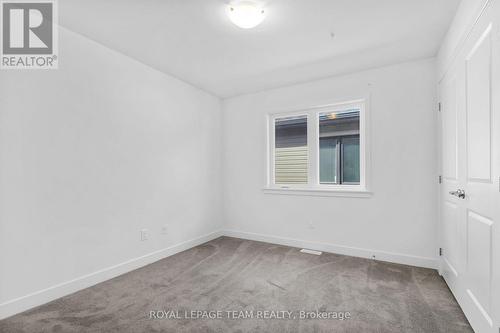 76 Big Dipper Street, Ottawa, ON - Indoor Photo Showing Other Room