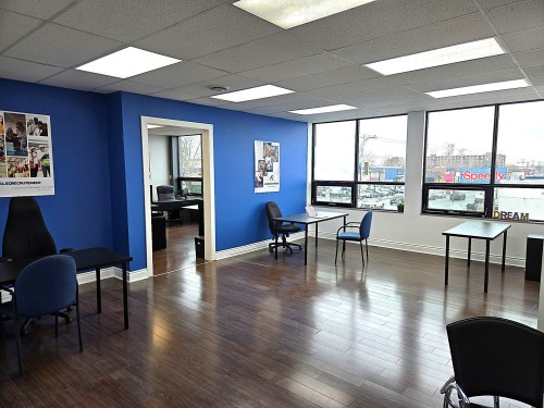 Office - 503 Boul. Des Laurentides, Laval (Pont-Viau), QC - Indoor Photo Showing Other Room