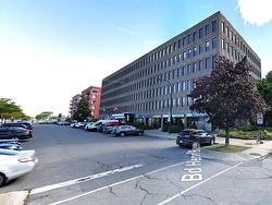 450-1600 Boul. Henri-Bourassa O.  Montréal (Ahuntsic-Cartierville), QC H3M 3E2