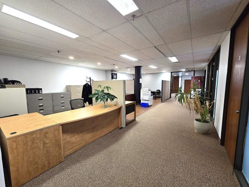 Office - 450-1600 Boul. Henri-Bourassa O., Montréal (Ahuntsic-Cartierville), QC - Indoor