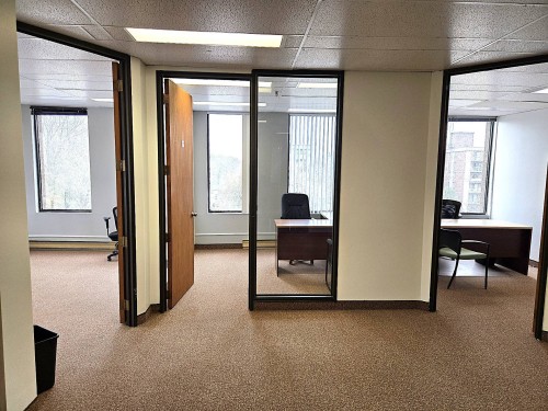 Office - 450-1600 Boul. Henri-Bourassa O., Montréal (Ahuntsic-Cartierville), QC - Indoor Photo Showing Other Room