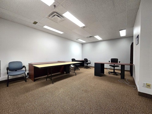 Office - 450-1600 Boul. Henri-Bourassa O., Montréal (Ahuntsic-Cartierville), QC - Indoor Photo Showing Other Room