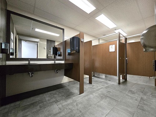 Bathroom - 450-1600 Boul. Henri-Bourassa O., Montréal (Ahuntsic-Cartierville), QC - Indoor