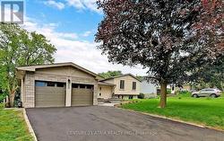 BSMT - 115 BELFRY DRIVE  Newmarket, ON L3Y 3E9