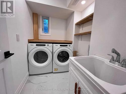 Bsmt - 115 Belfry Drive, Newmarket, ON - Indoor Photo Showing Laundry Room