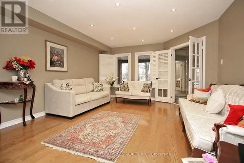 58 Hearne Crescent, Ajax, ON - Indoor Photo Showing Living Room
