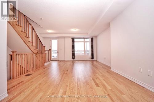 59 Sorbara Way, Whitby, ON - Indoor Photo Showing Kitchen