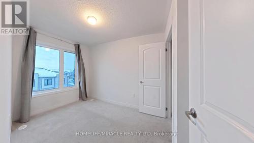 59 Sorbara Way, Whitby, ON - Indoor Photo Showing Other Room