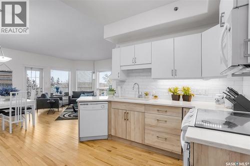 414 110 Armistice Way, Saskatoon, SK - Indoor Photo Showing Kitchen