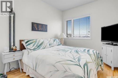414 110 Armistice Way, Saskatoon, SK - Indoor Photo Showing Bedroom