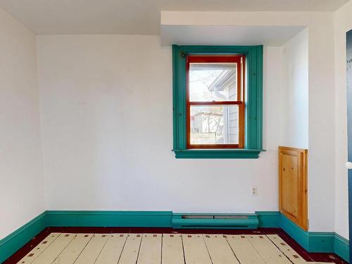 77 Fox Street, Lunenburg, NS 