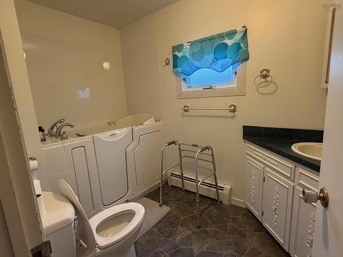 16364 Cabot Trail, La Prairie, NS 