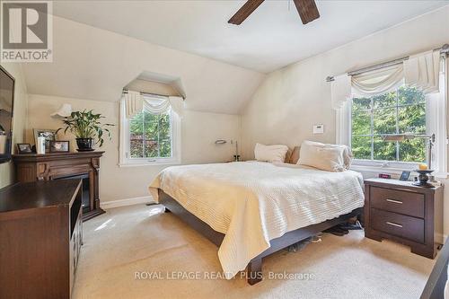 1258 Ravine Drive, Mississauga, ON - Indoor Photo Showing Bedroom