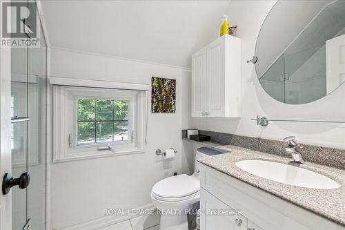 1258 Ravine Drive, Mississauga, ON - Indoor Photo Showing Bathroom