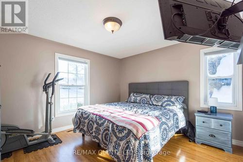 847 Thrasher Road, Belleville (Thurlow Ward), ON - Indoor Photo Showing Bedroom