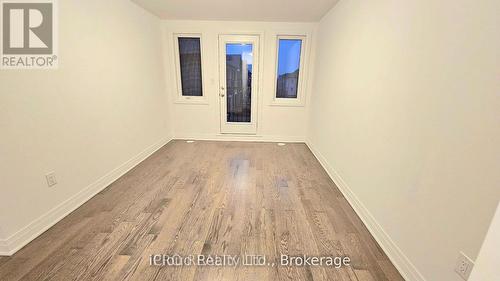 master bedroom - 5173 Zionkate Lane, Mississauga, ON - Indoor Photo Showing Other Room