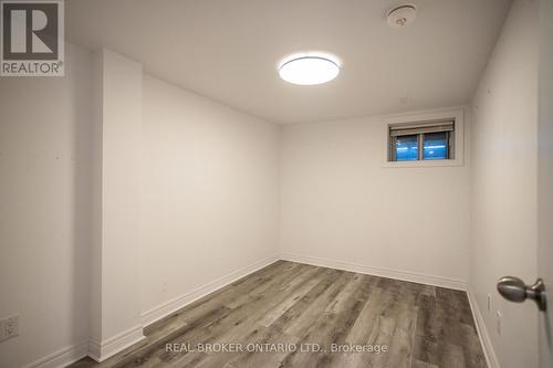 1093 Ogden Avenue, Mississauga, ON - Indoor Photo Showing Other Room