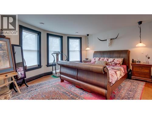 Primary Room - 3102 Pleasant Valley Road, Vernon, BC - Indoor Photo Showing Bedroom