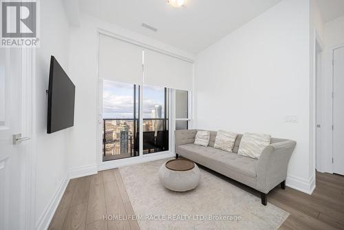 Ph01 - 30 Elm Drive, Mississauga, ON - Indoor Photo Showing Living Room