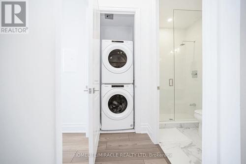 Ph01 - 30 Elm Drive, Mississauga, ON - Indoor Photo Showing Laundry Room