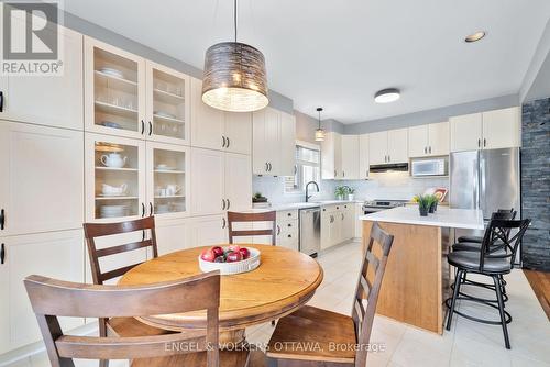 823 Scala Avenue, Ottawa, ON - Indoor Photo Showing Other Room