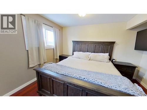 8824 Pine Road, Fort St. John, BC - Indoor Photo Showing Bedroom