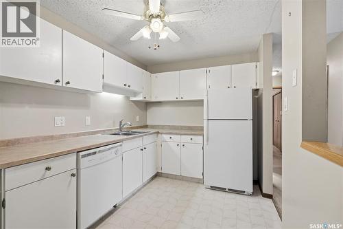 303 205 Kingsmere Boulevard, Saskatoon, SK - Indoor Photo Showing Kitchen With Double Sink