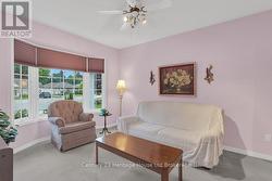 Front room/bedroom - 