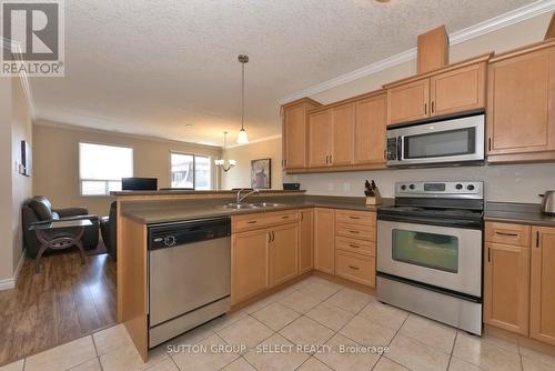 601 - 435 Colborne Street, London East (East F), ON - Indoor Photo Showing Kitchen With Double Sink