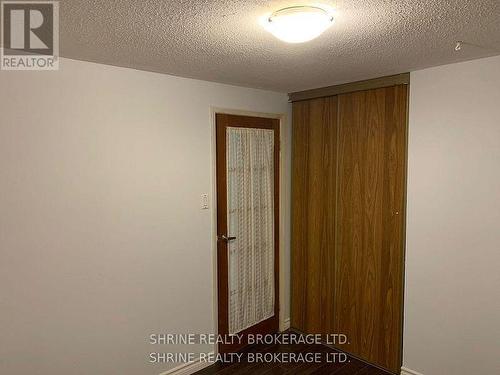 5 Caprice Crescent, London East (East I), ON - Indoor Photo Showing Other Room