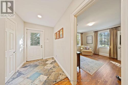 257 Roseland Crescent, Burlington, ON - Indoor Photo Showing Other Room